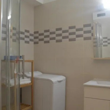 Fréjus, 2 Pièces, 4 Personnes - Fr-1-226a-61 * Fréjus